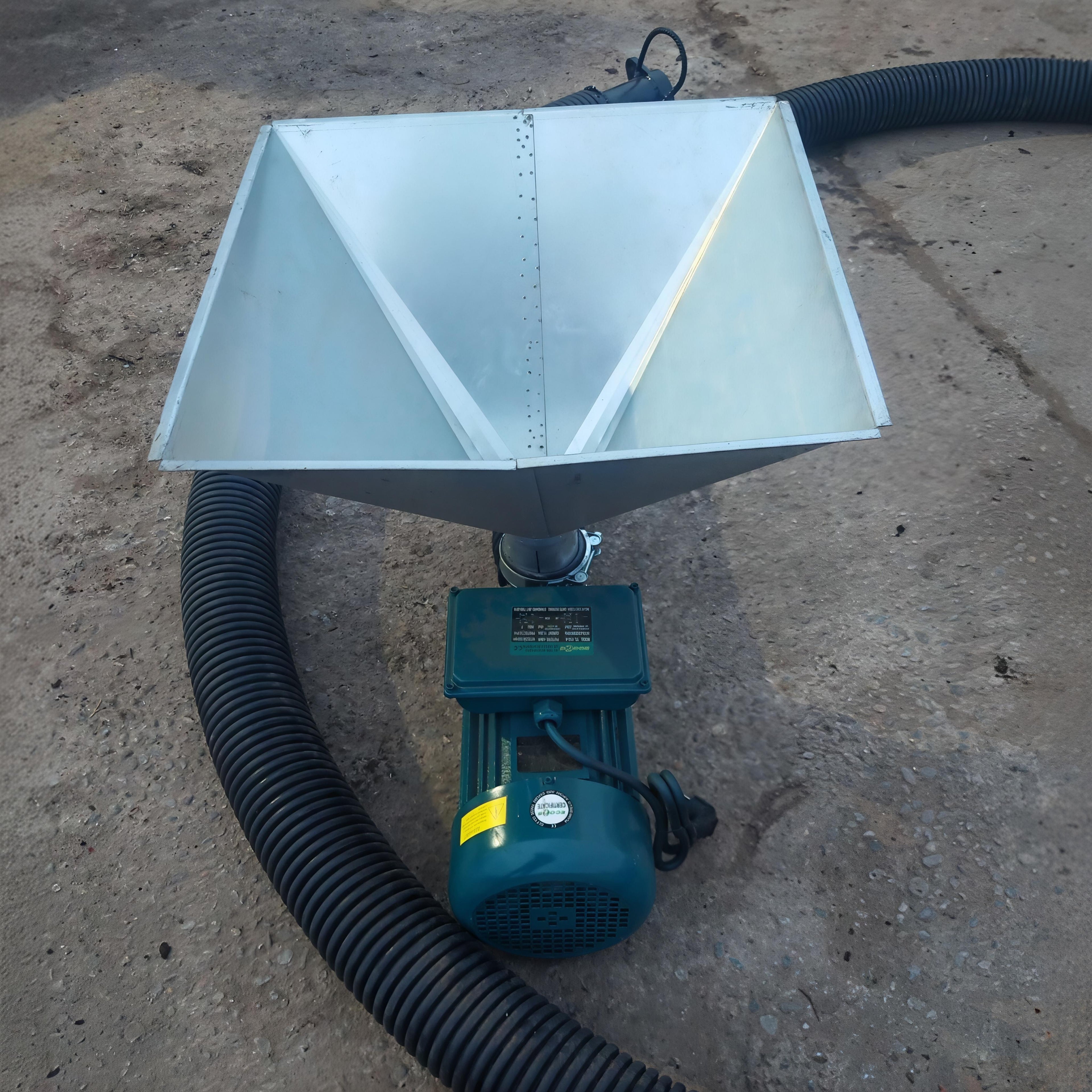 Flexibler Schneckenförderer mit Trichter 220 V - 2