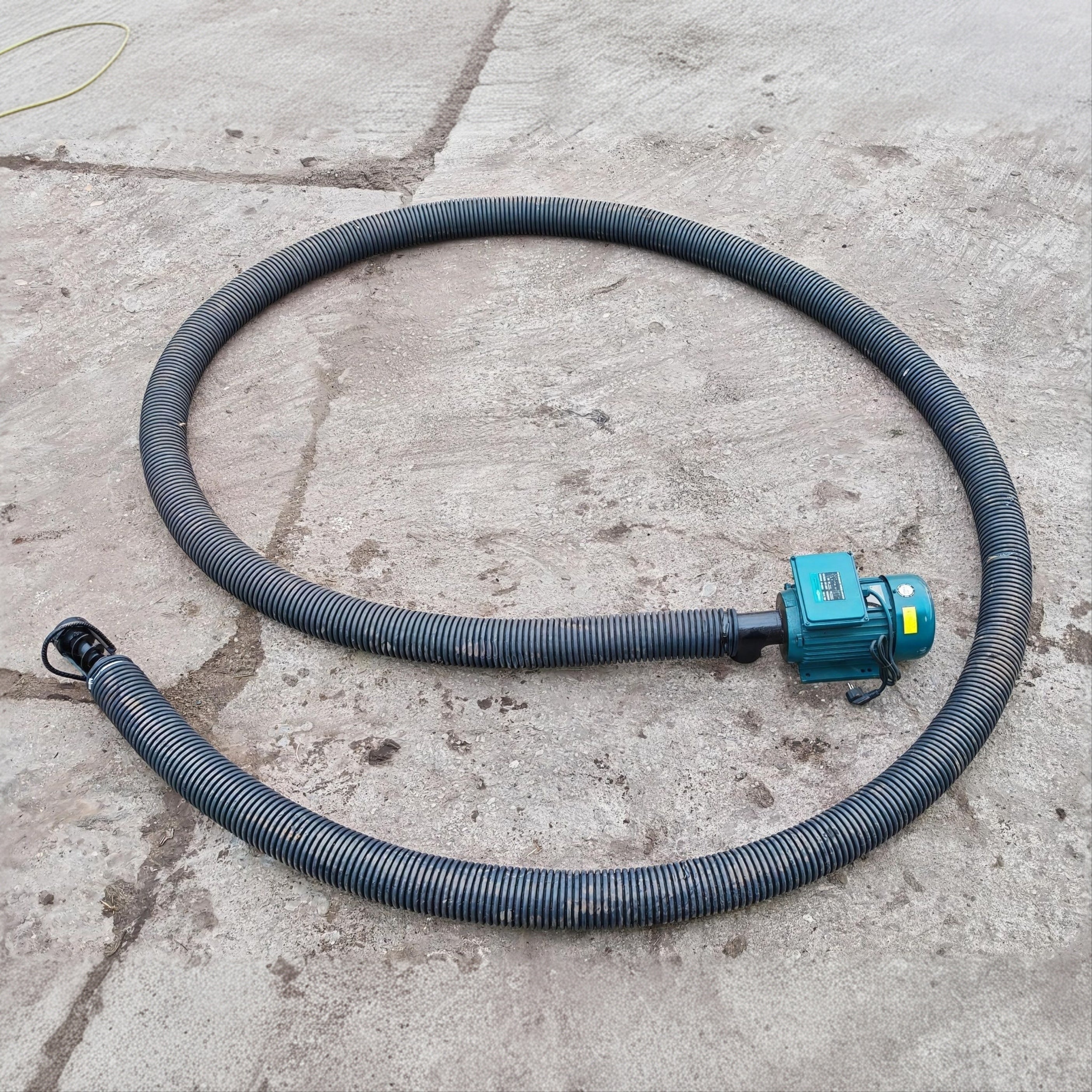 Förderschnecke mit flexiblem Rohr 220V - Flexible Schneckenförderer