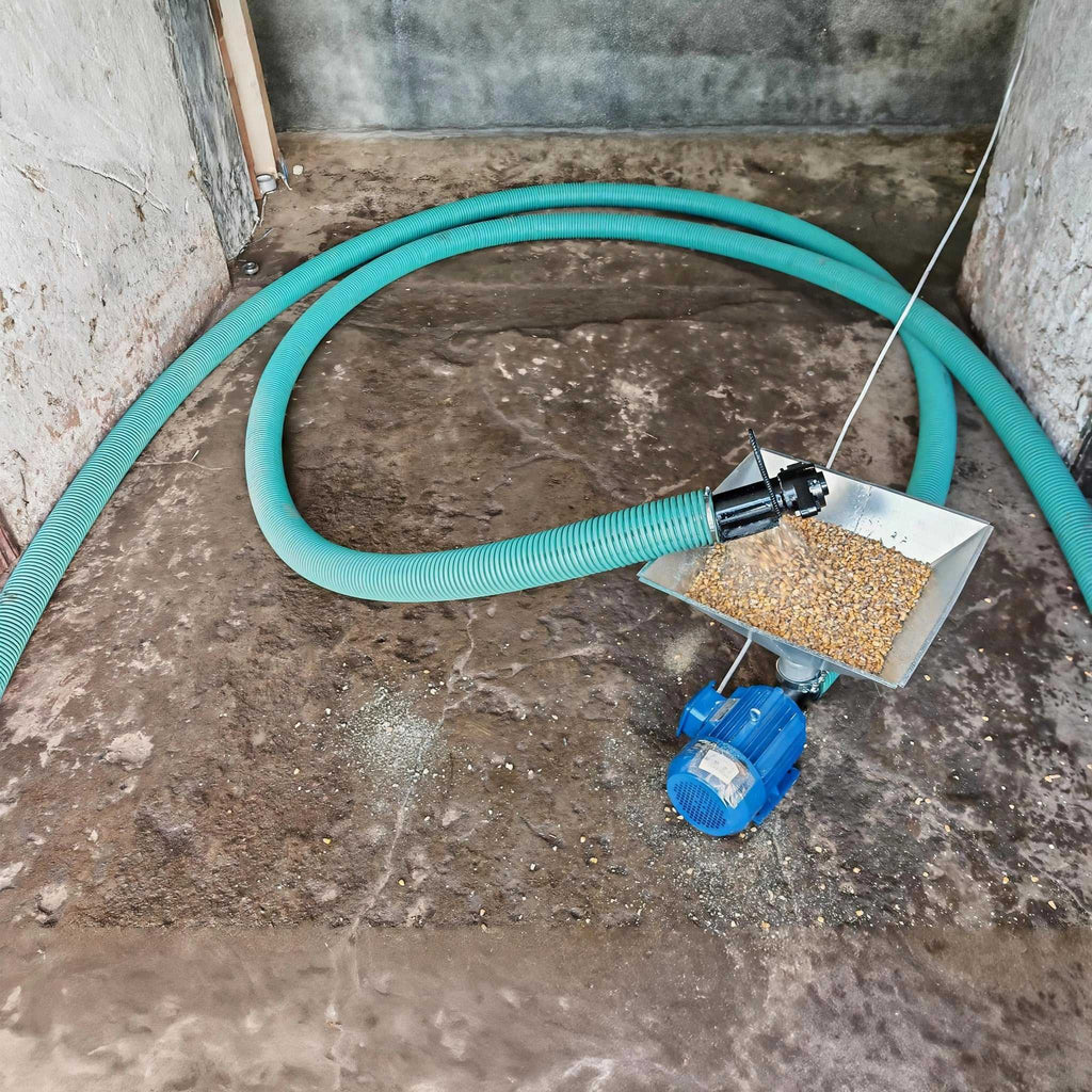 Flexibler Schneckenförderer 380 V mit Trichter